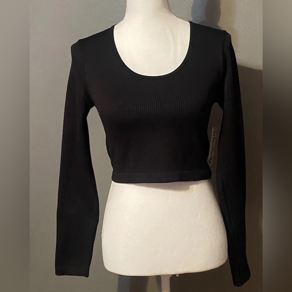 Cotton Candy Black Ribbed Crop Top